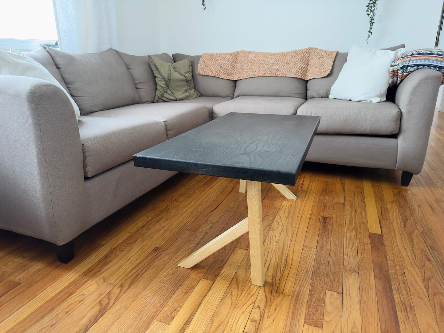 Modern Coffee Table, Contemporary 2-leg Design